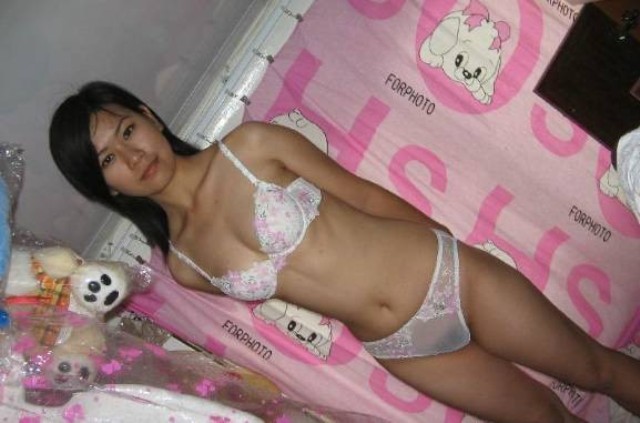 Quần lót mỏng quá đi
