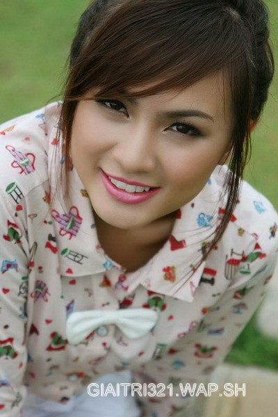 Hot girl Kelly lo hang