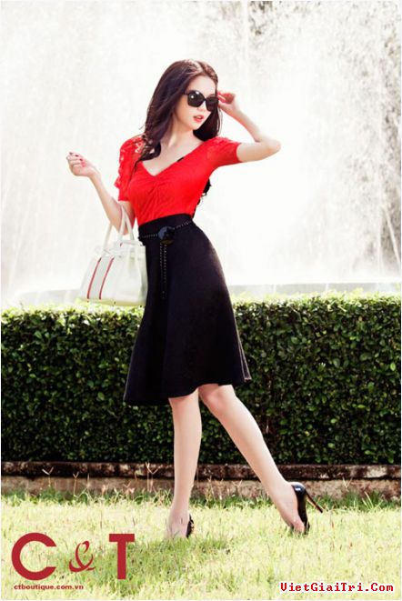 hinh anh sex ngoc trinh , Ngọc Trinh cực “hot” với sắc hoa mùa xuân.