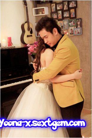 Duy Khoa khoe bạn gái xinh như búp bê