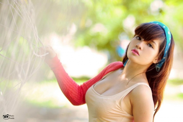 Girl xinh hàng khủng solo cùng Thủy top đây