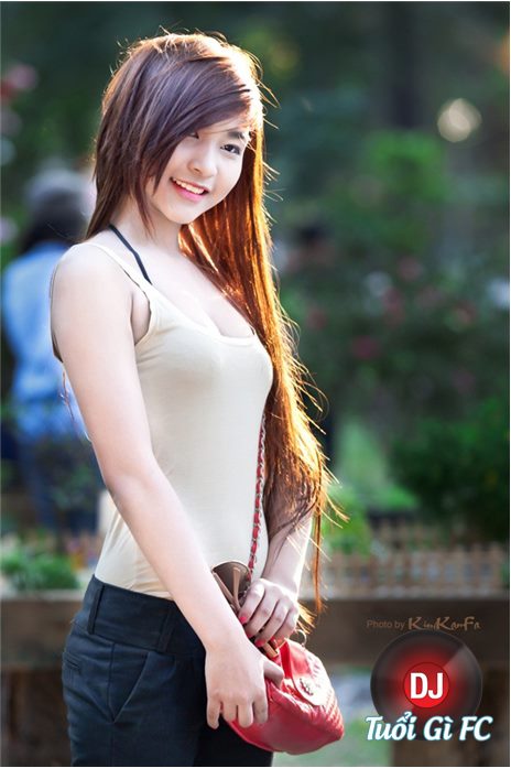 hot girl tuoi gi